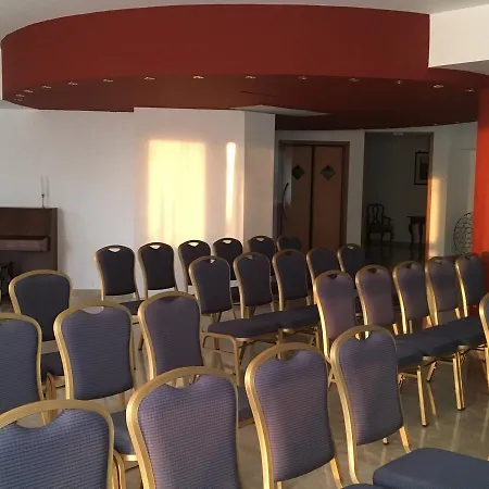 מלון Ruggiero Park 3*